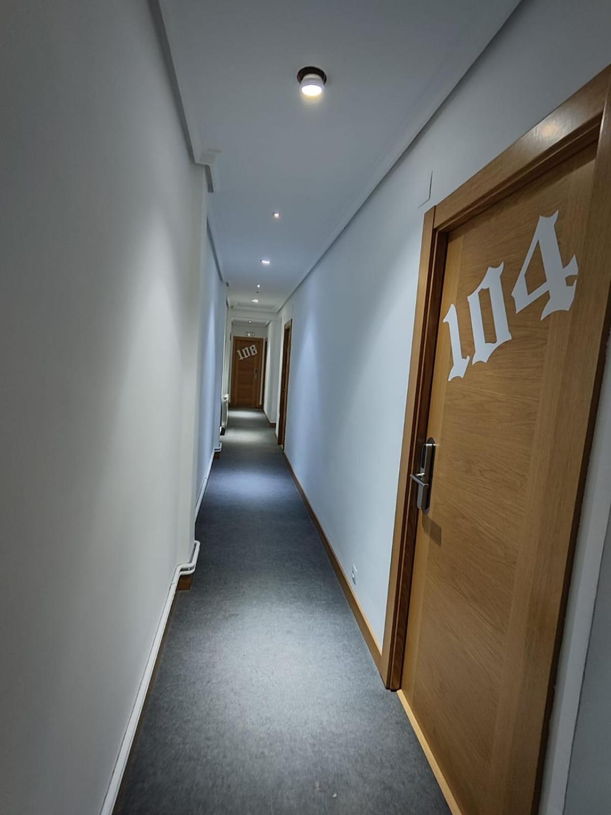 Hostal Rioja Condestable Logroño Exteriör bild