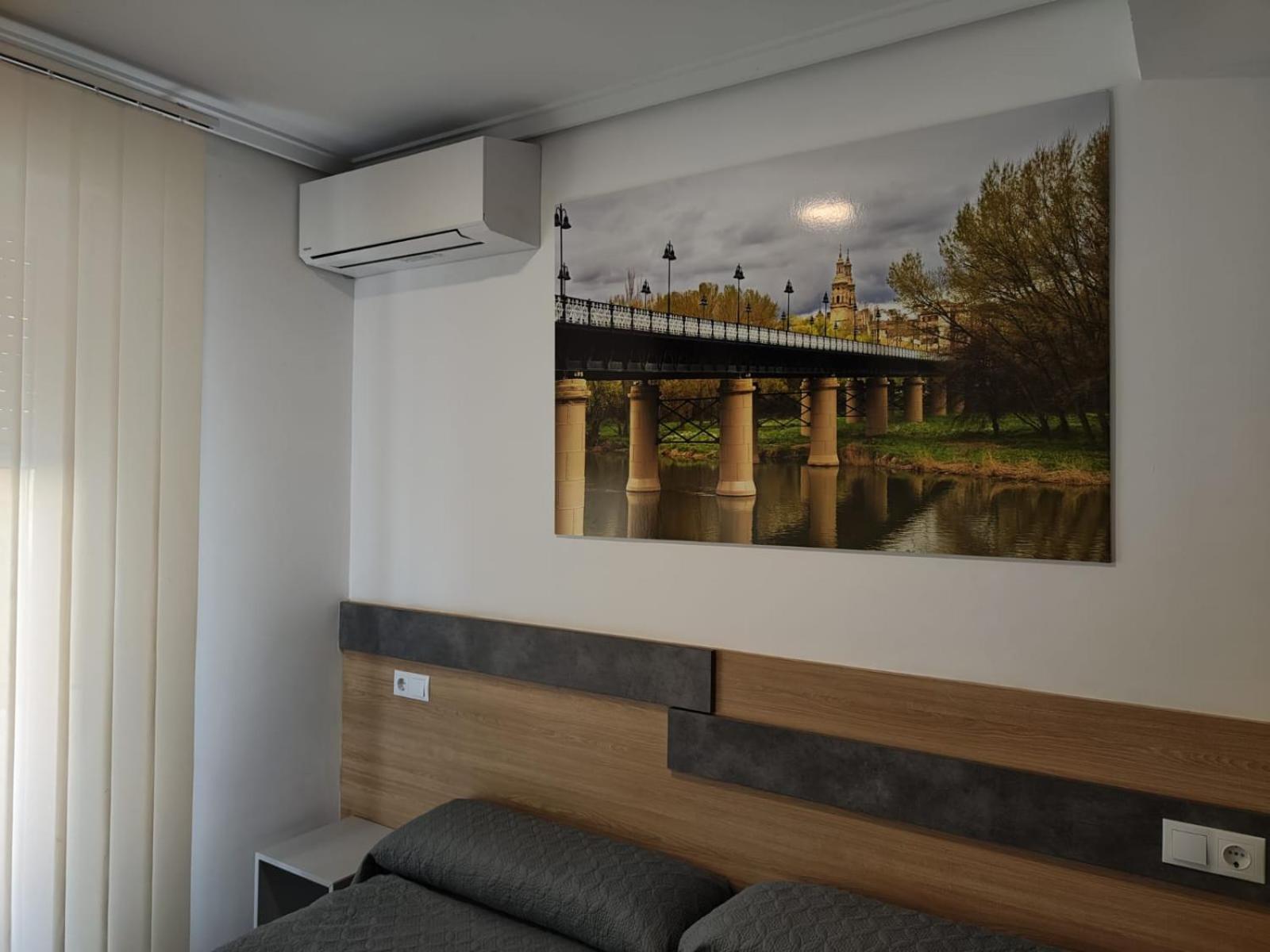 Hostal Rioja Condestable Logroño Exteriör bild
