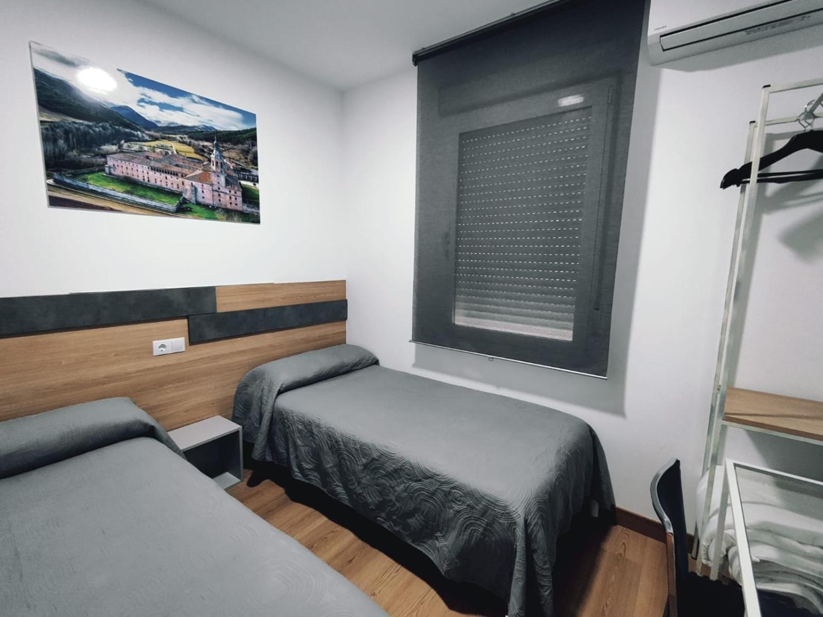Hostal Rioja Condestable Logroño Exteriör bild