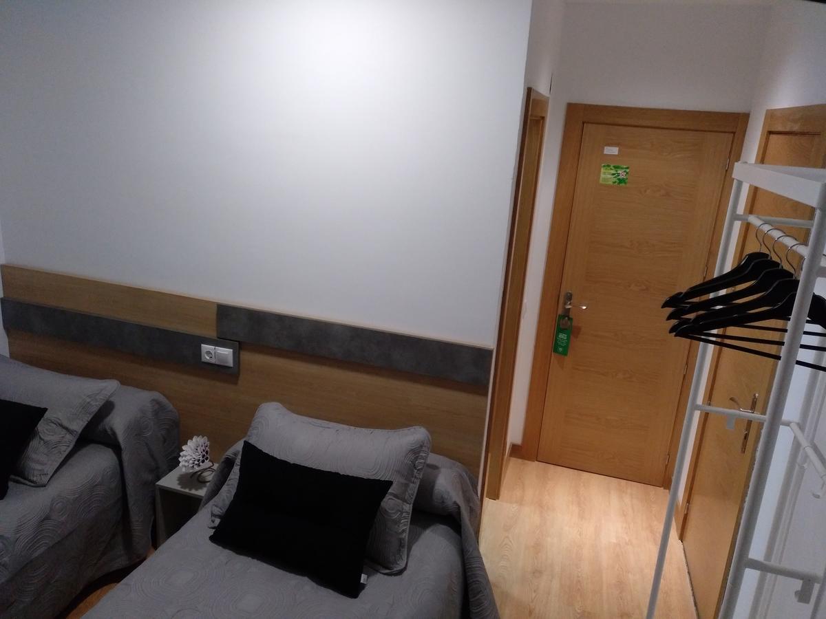 Hostal Rioja Condestable Logroño Exteriör bild