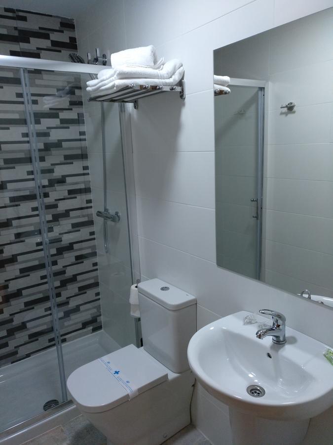 Hostal Rioja Condestable Logroño Exteriör bild